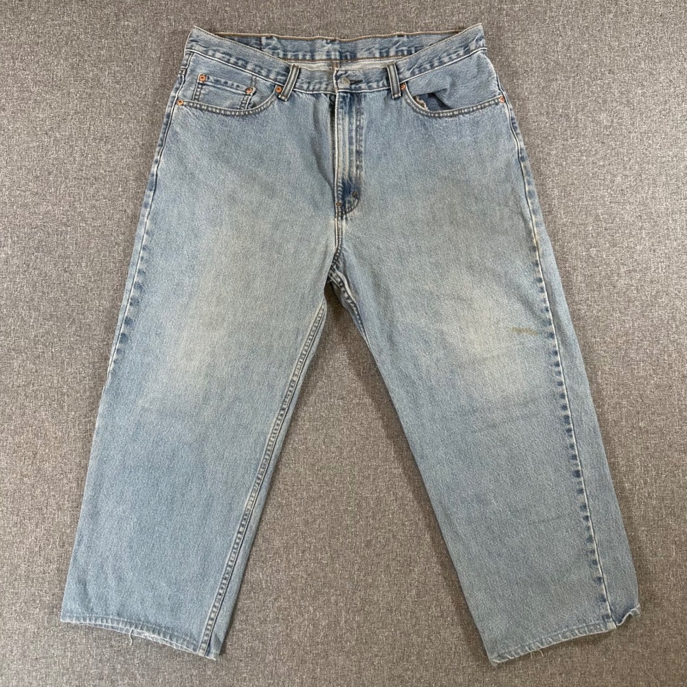 Levi's Jeans Mens 38x32 550 Relaxed Fit Light Wash Blue Distressed Denim